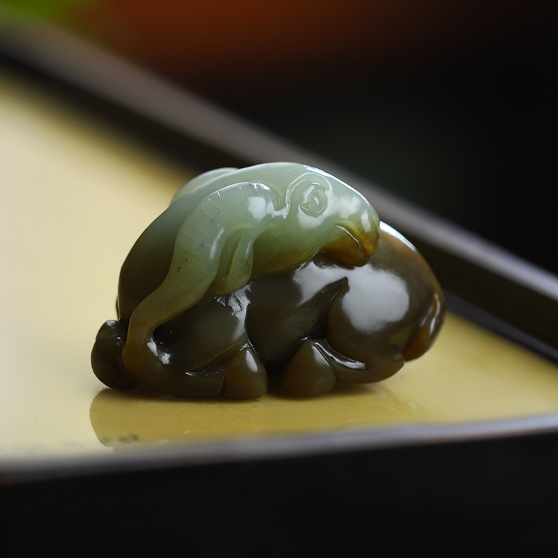 大漏！天然玉石保真和田玉且末糖玉生肖羊挂件吊坠50.24克 大师