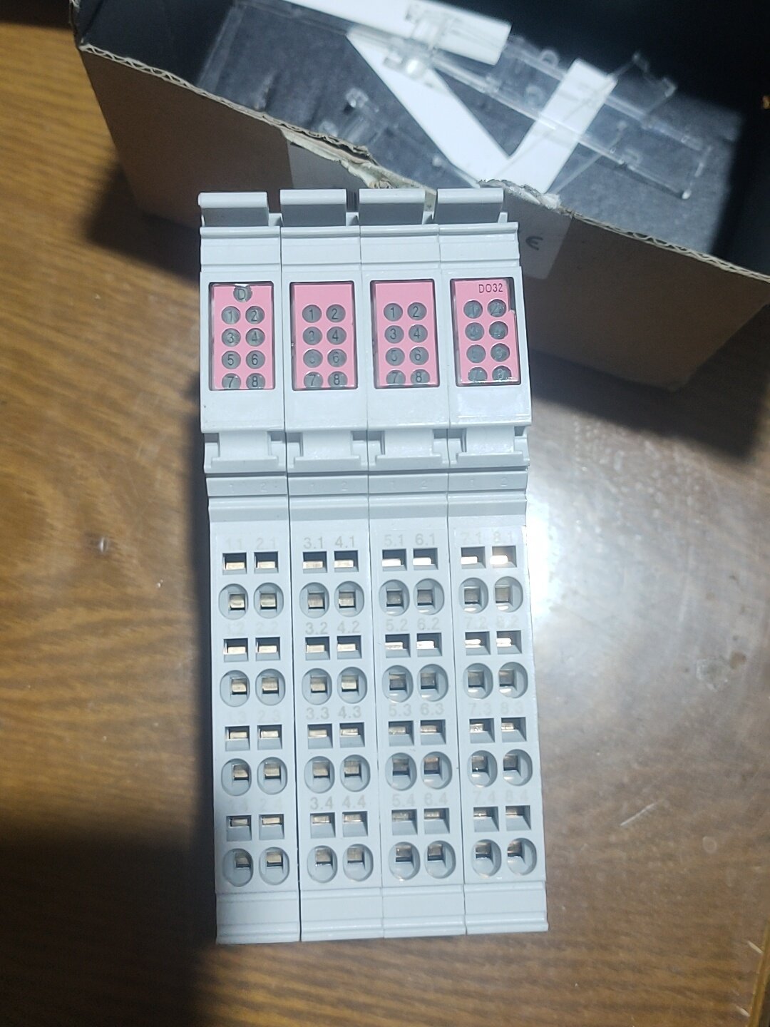 力士乐PLC模块 R-IB IL 24 DO 32/HD-P