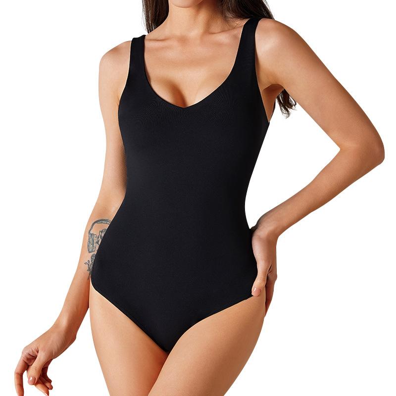 遮肉游泳大码泳衣女200斤遮肚显瘦性感大胸保守连体运动温泉