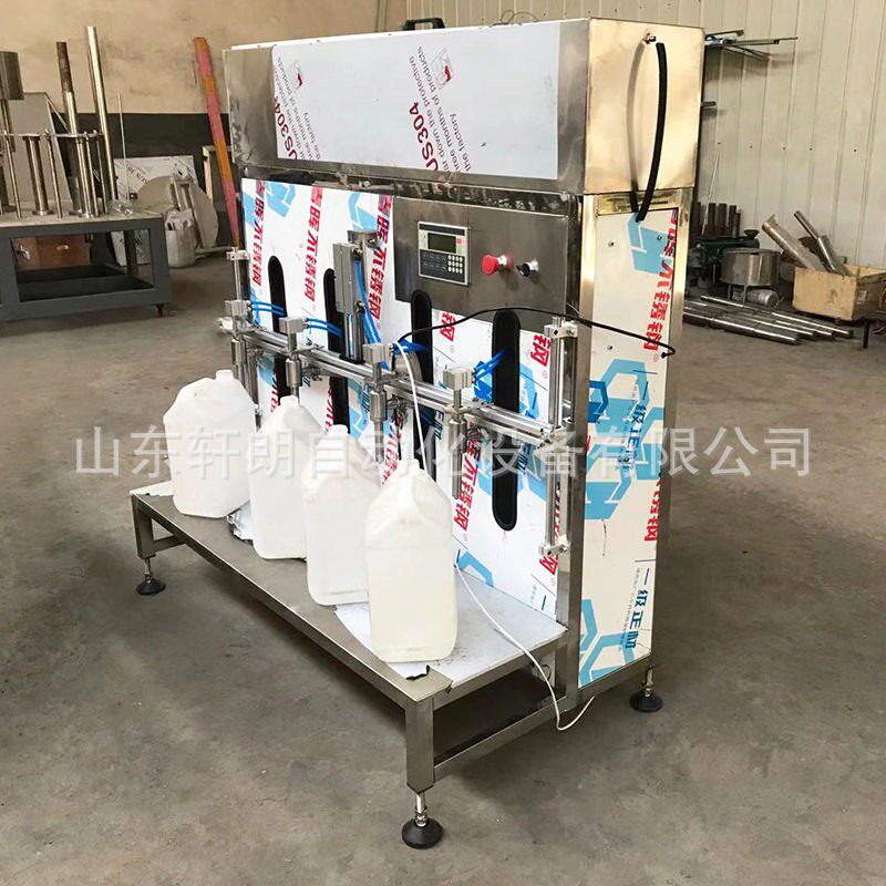 小型定量灌装机4头尿素液体料半自动灌装机防冻液灌装生产线