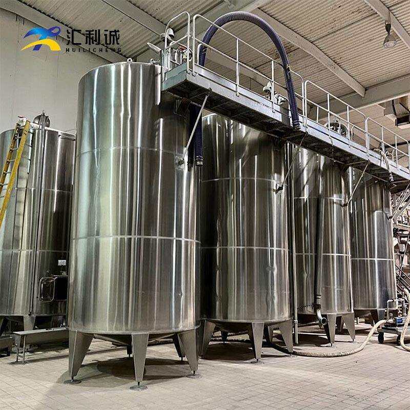 啤酒厂酿酒设备容器储罐3000L液体饮料加热保温不锈钢储存罐厂家