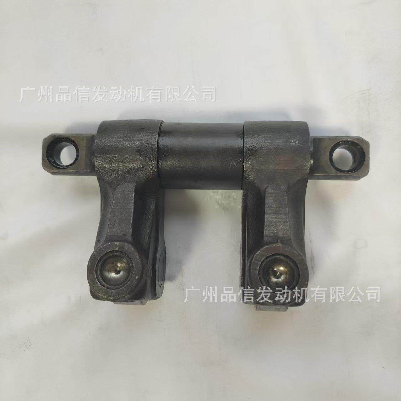 工程机械用挖掘机发动机配件小松PC-6D170的喷油器摇臂调整螺丝