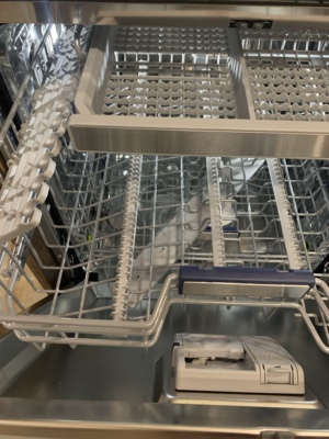 使用觉得美的洗碗机x5和x5b哪个好？？点评说说区别是什么