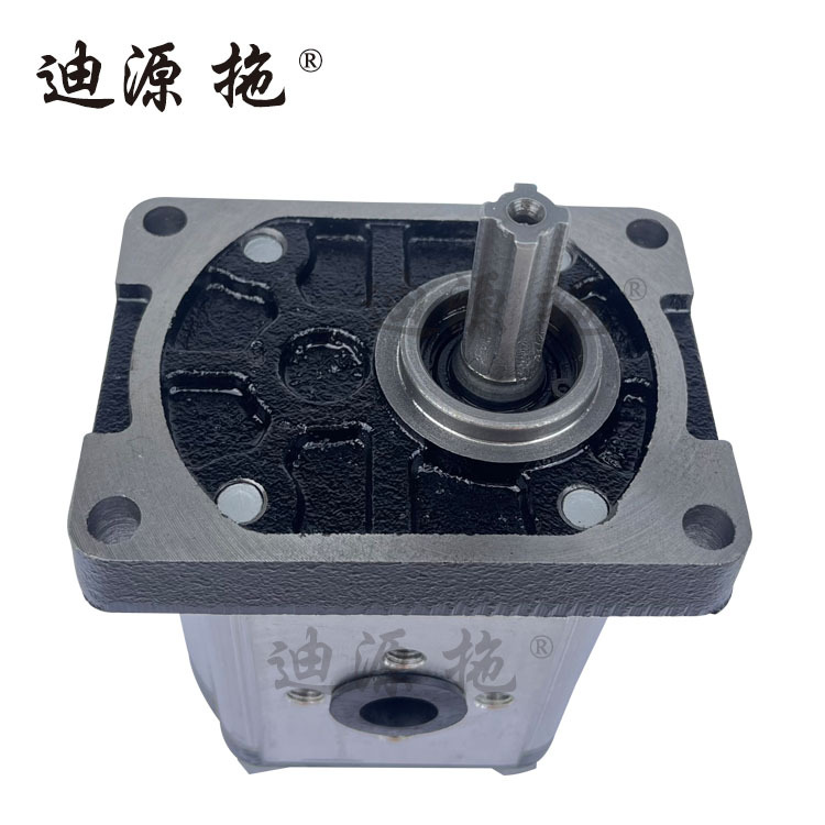 适用于雷沃LOVO567L欧配804/904/004拖拉机件FT700.58豹D.0110齿