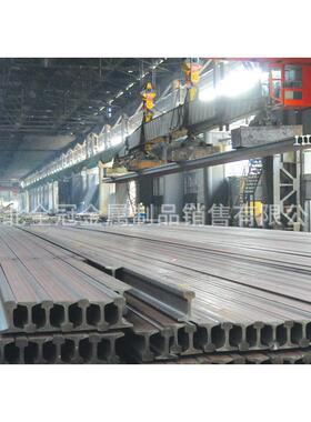 吊车梁轨道38kg钢轨P50行车轨道60kg龙门吊道轨轨道钢