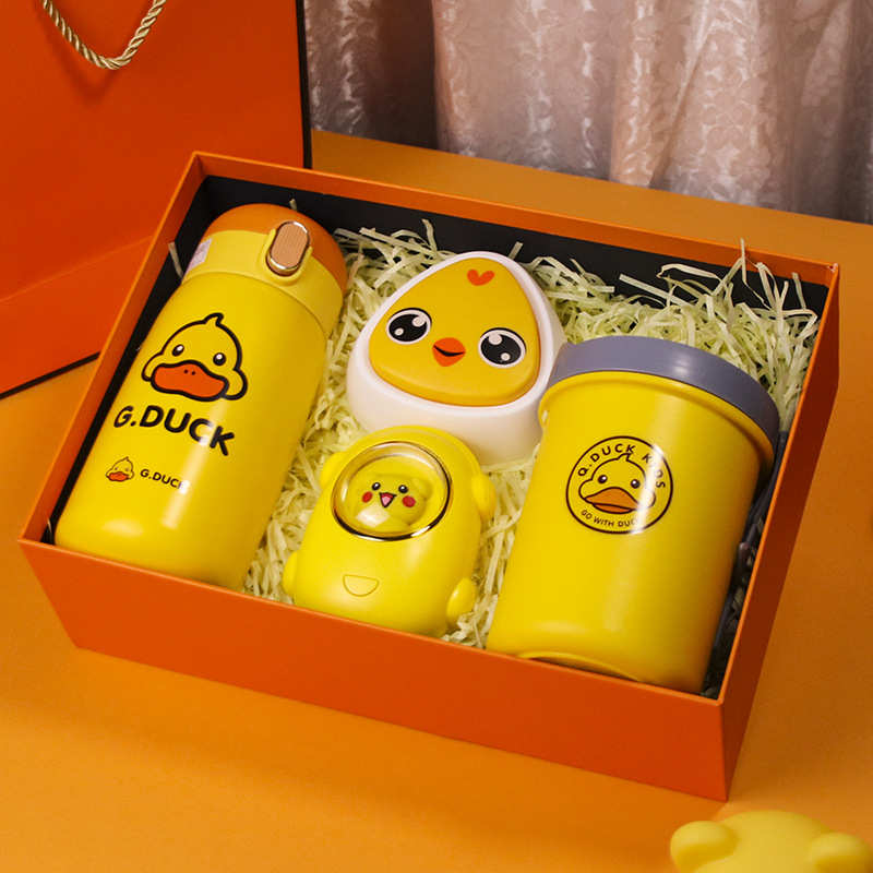 六一儿童节小朋友礼物送男孩10岁女孩小礼品生日伴手礼6.1套装61