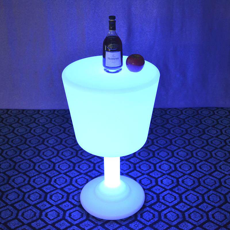 LED酒吧桌子茶几遥控七彩酒吧发光创意杯形酒桌茶几发光家具