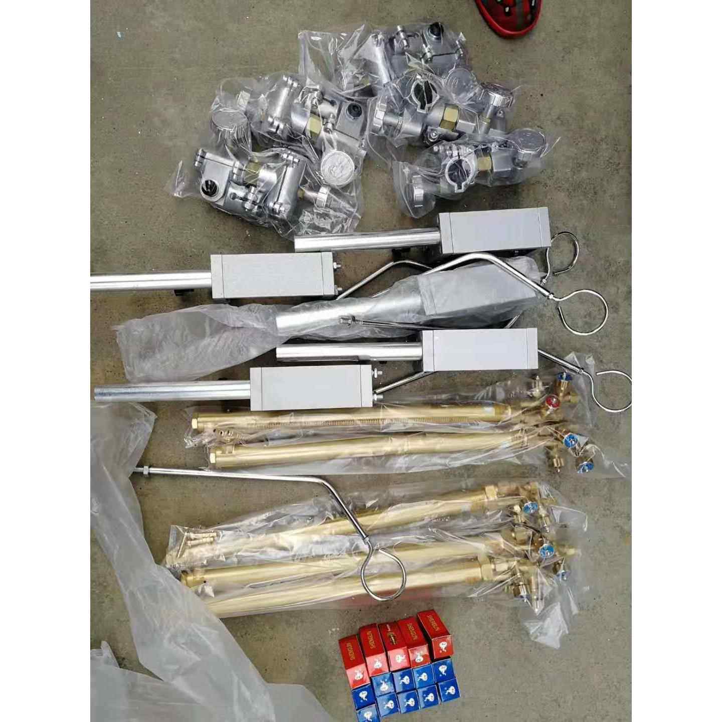 数控直条火焰切割机直条可调 移动体夹具焊枪焊接