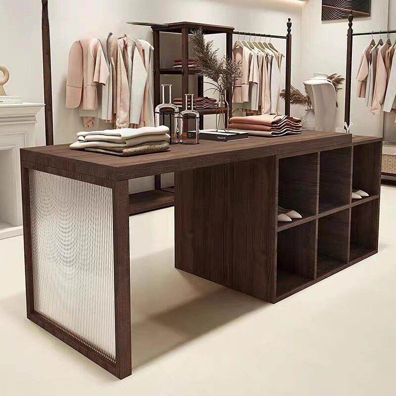 服装店实木桌子中间摆放轻覆古中岛展示台网红女装店亚克力流水台