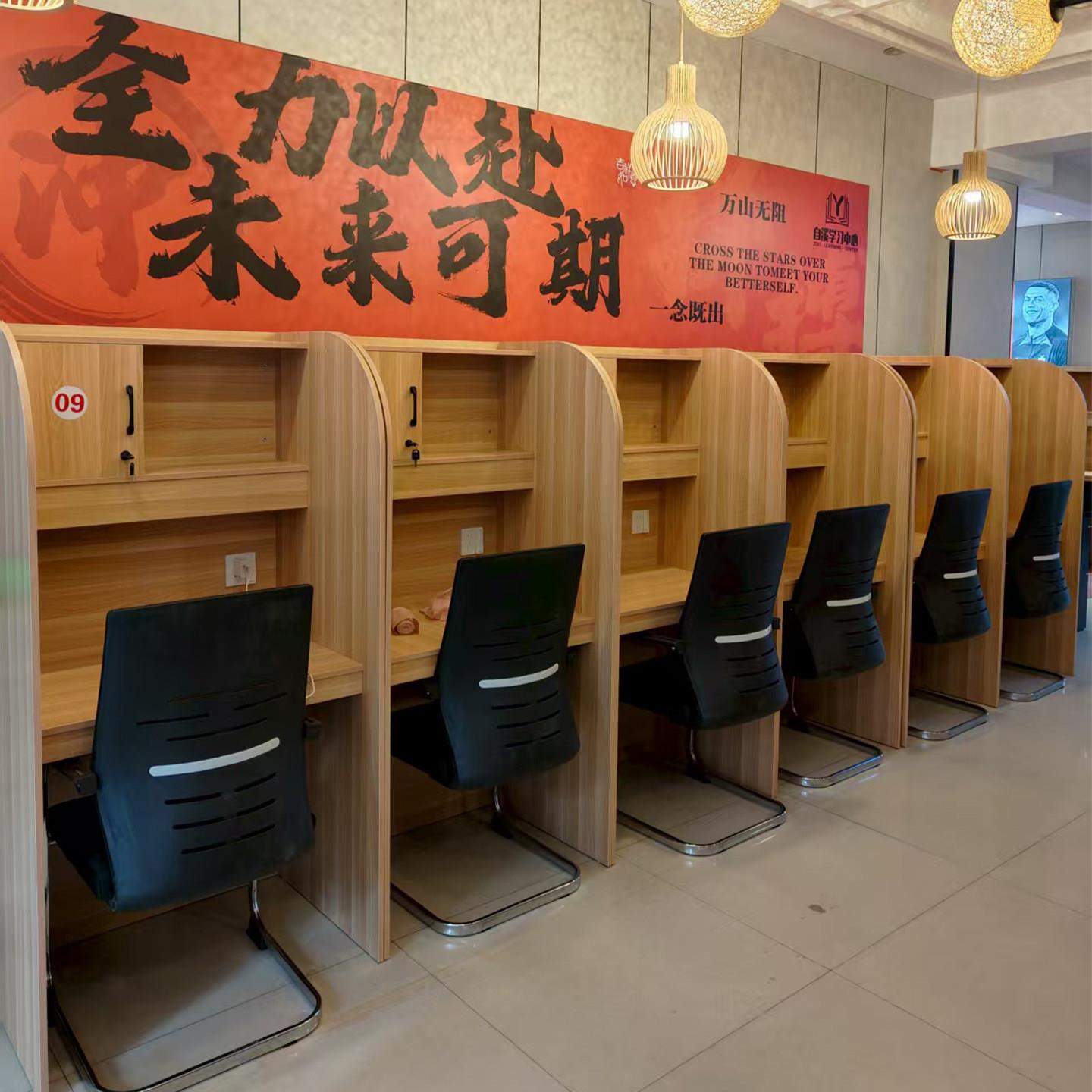 自习室学习桌封闭沉浸式书桌隔断桌椅自习桌考研大学生电脑桌