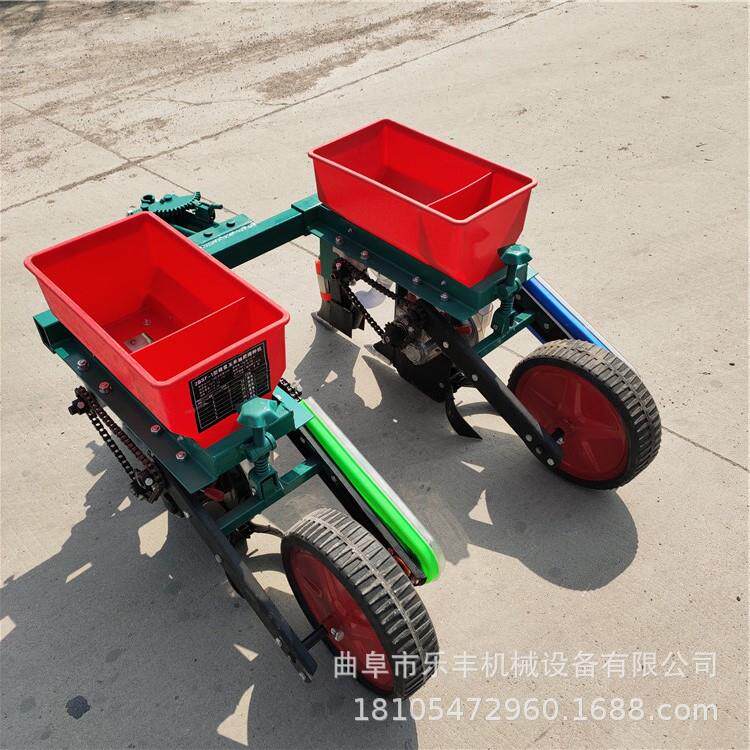 新型多行玉米播种机 四行玉米精播施机 玉米播种机型号