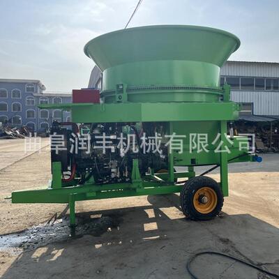 鲜绿牧草转盘粉碎机适口性好的牛场圆盘揉丝机铲车进料养殖铡草机