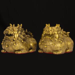 黄铜财福貔貅摆件招245財宝四方纳业财客厅办公桌装饰店进铺开礼