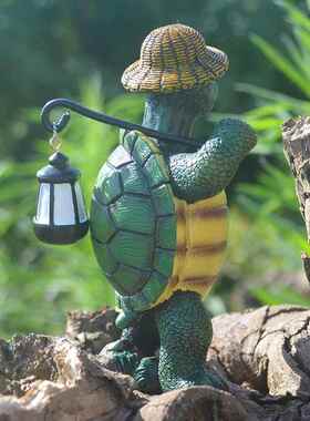 跨境海龟老人带灯远行树脂雕塑手工风格潮流工艺品摆件夜光工艺品