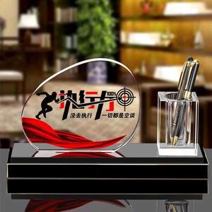 魅力猫笔筒摆件创意水晶笔筒办公桌书房书柜红旗旗帜艺术装饰品摆