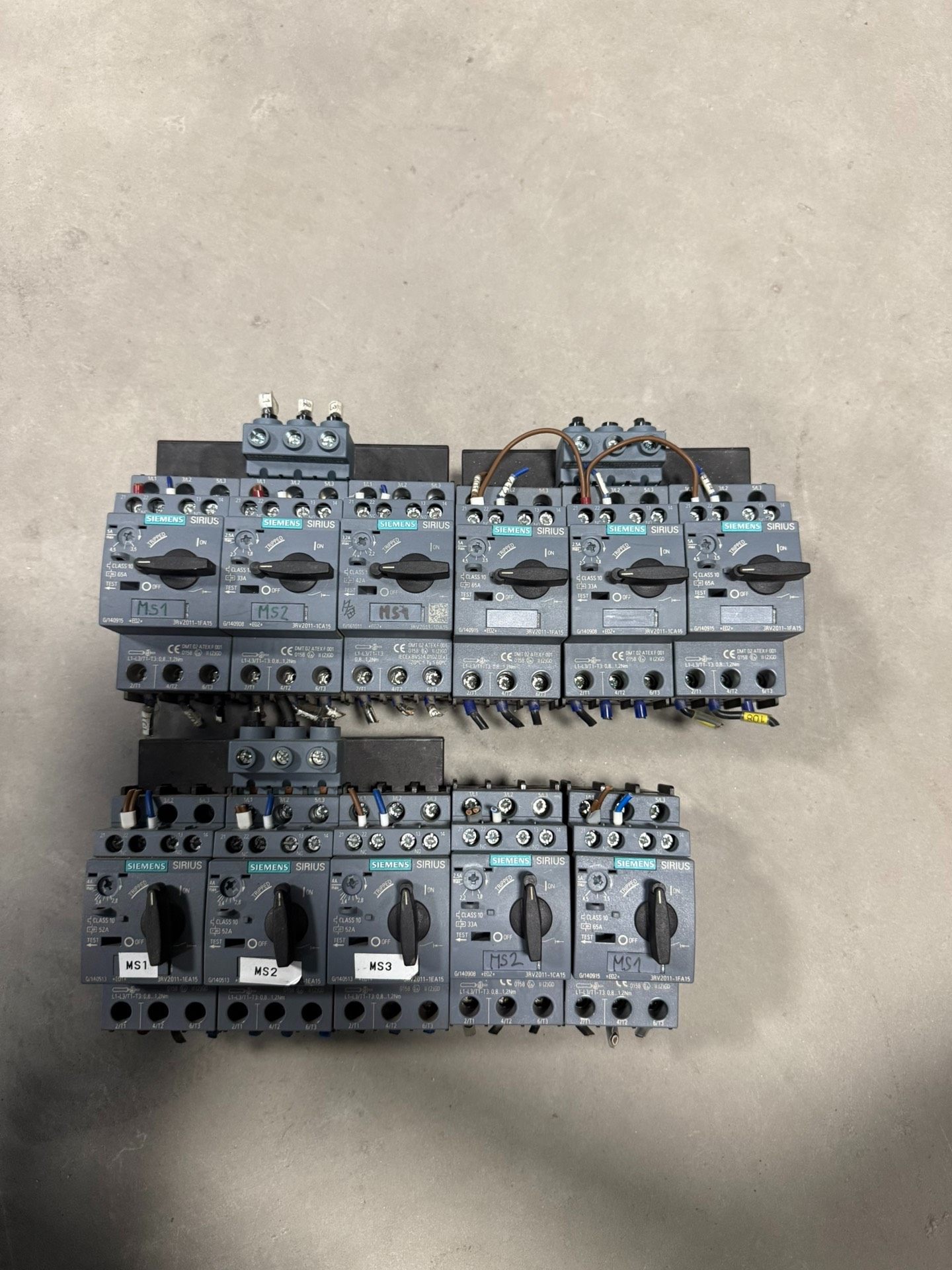 西门子断路器型号3RV2011-1FA15，数量11个，需要