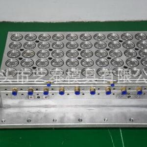 模内切盖模具,酱料杯盖模具,高质量模具,高产量模具,艺泰模具