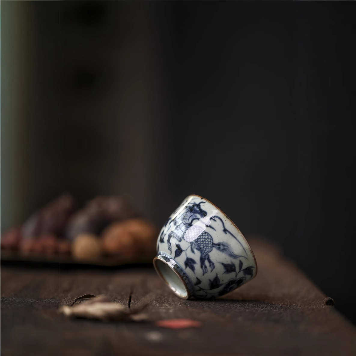 晴先生博物馆幽蓝神采仿古手作元青花麒麟手绘主人杯收口杯120ml