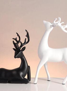 黑白色麋鹿一对软装轻奢风家居装饰工艺品酒柜电视柜鹿摆件