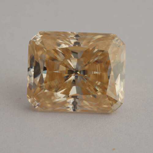 梧州莫桑石裸石 莫桑钻裸石彩色雷迪恩切割香槟色异形戒面