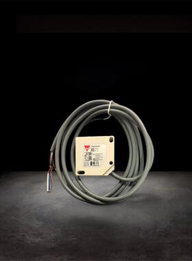 PC50CND20RP原装进口瑞士佳乐方形继电器输出光电开关传感器C1.5