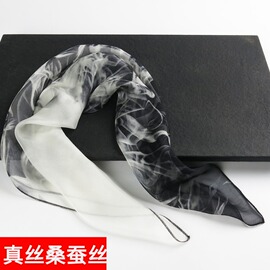 微瑕疵黑白色小方巾，丝巾女妈妈，高级感桑蚕丝100%真丝围巾