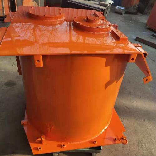 供应日挖掘机液压油箱EX450柴油箱 油箱盖及配件