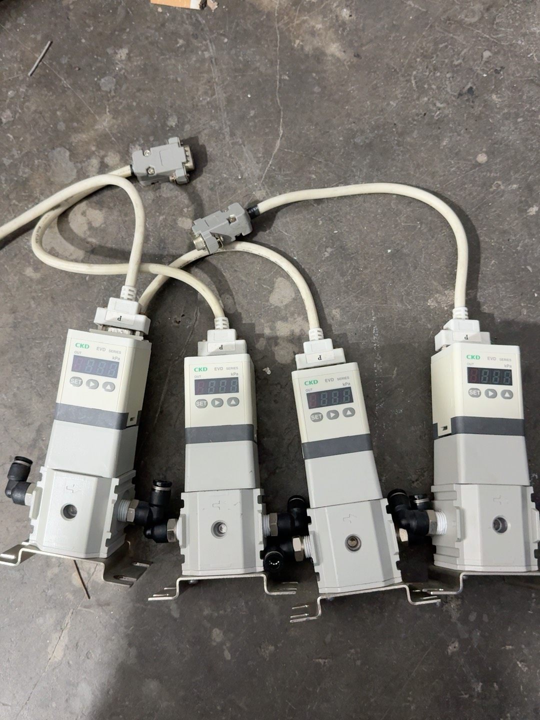 CKD比例阀EVD-3500-P08SN实物拍摄，