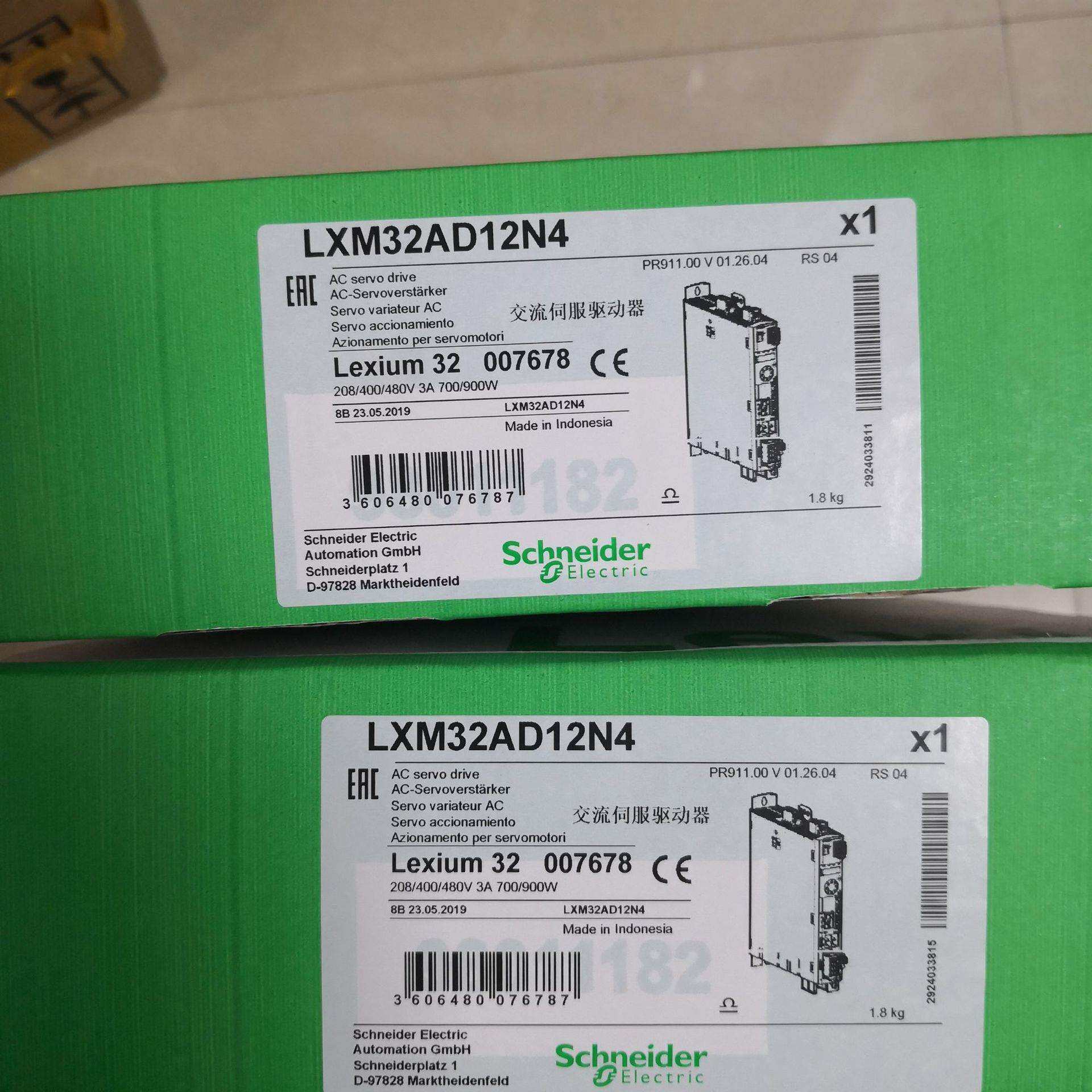 LXM32CD18M2伺服驱动器18A峰值电流 单相220V现货库存