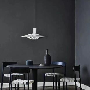 北欧简约飞碟餐厅吊灯极简现代设计师卧室吧台书房创意氛围灯