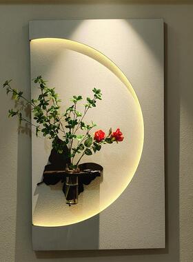 入口入口装饰画面对门砂岩立体水培绿色植物照明现代简约走廊末端