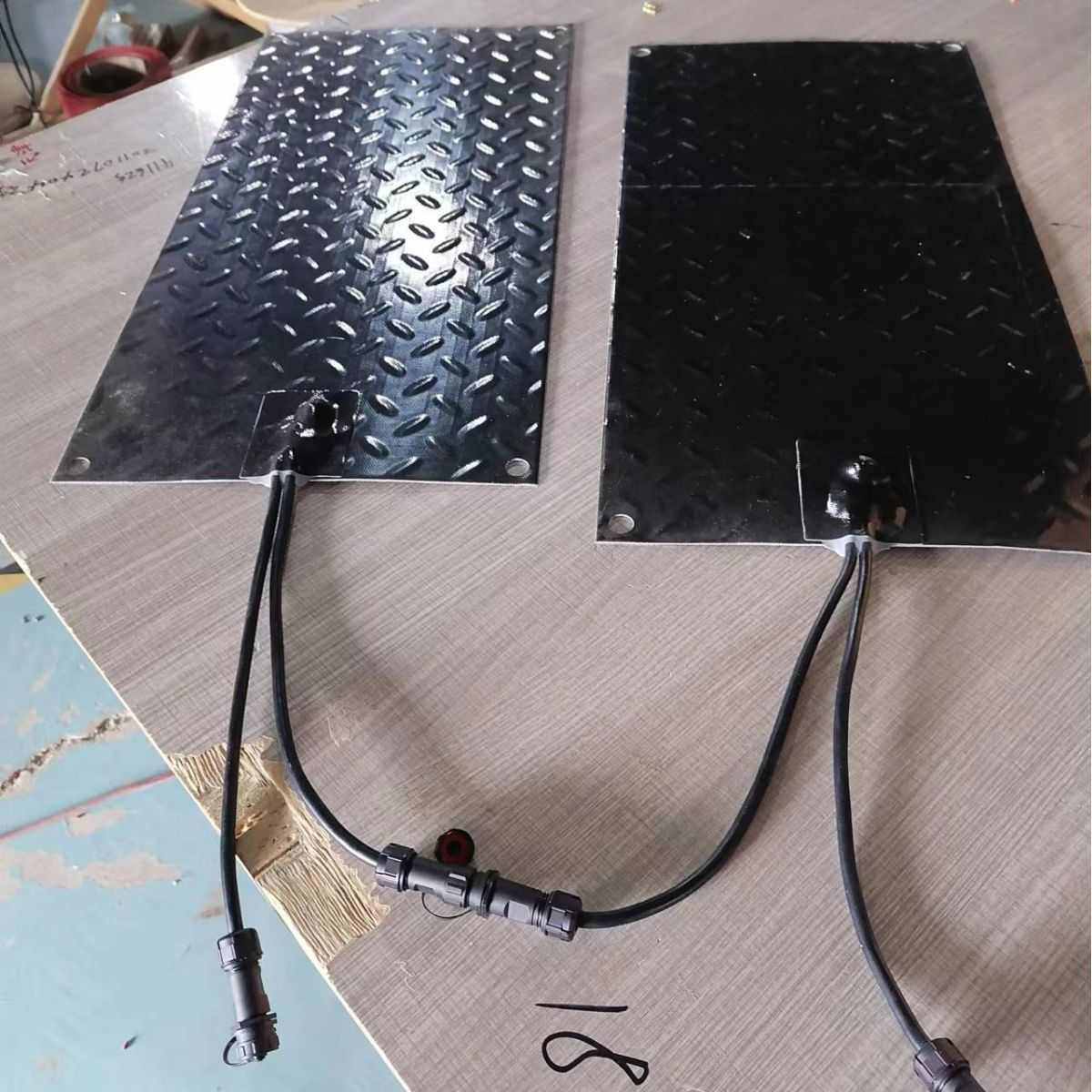 融雪垫 融雪垫防滑橡胶 安装便捷 插电即用 带电源线,五金/工具,电热膜,淘宝优惠券,粉丝福利购,淘宝优惠卷