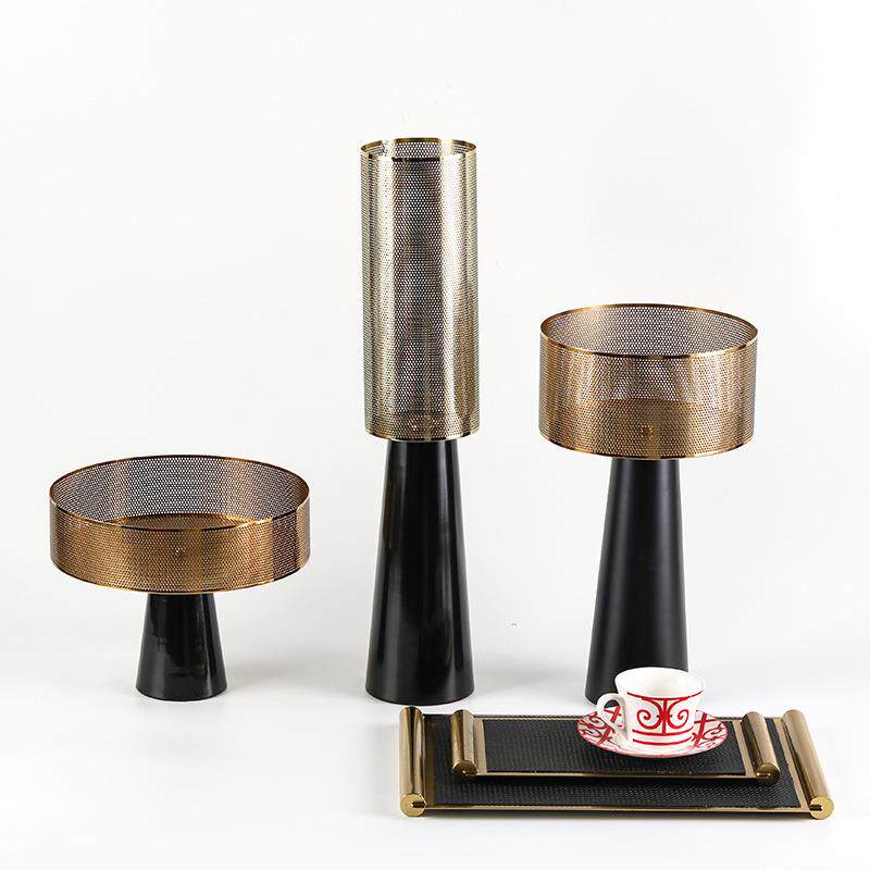 轻奢创意金属镂空果盘花瓶组合家居摆件售楼部样板房花瓶托盘饰品