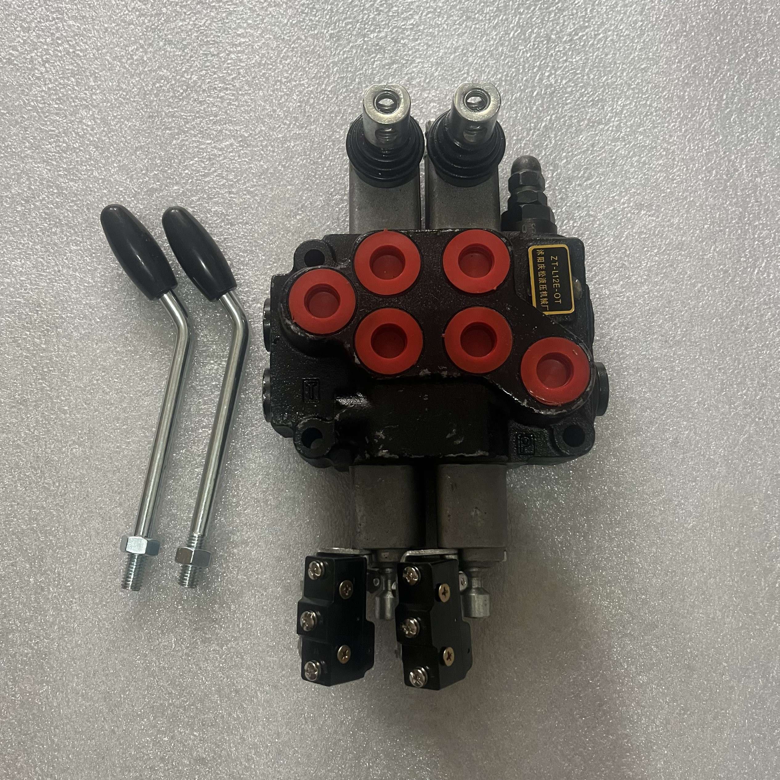 ZT-L12E电液阀气控多路阀电动液压堆高机环卫车微动开关多路换向