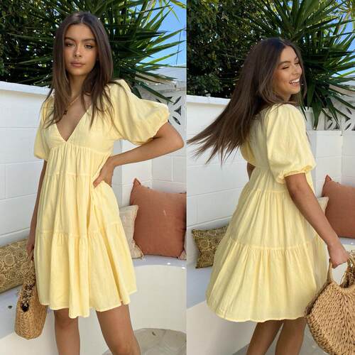 V-neck waist high swing dress shortV领腰大摆连衣裙短