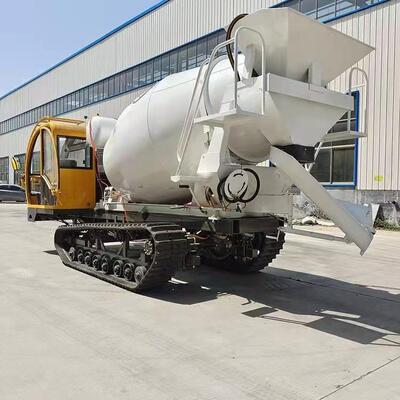 排水沟修建混凝土履带罐车水泥搅拌运输一体车全新商混车全地形车