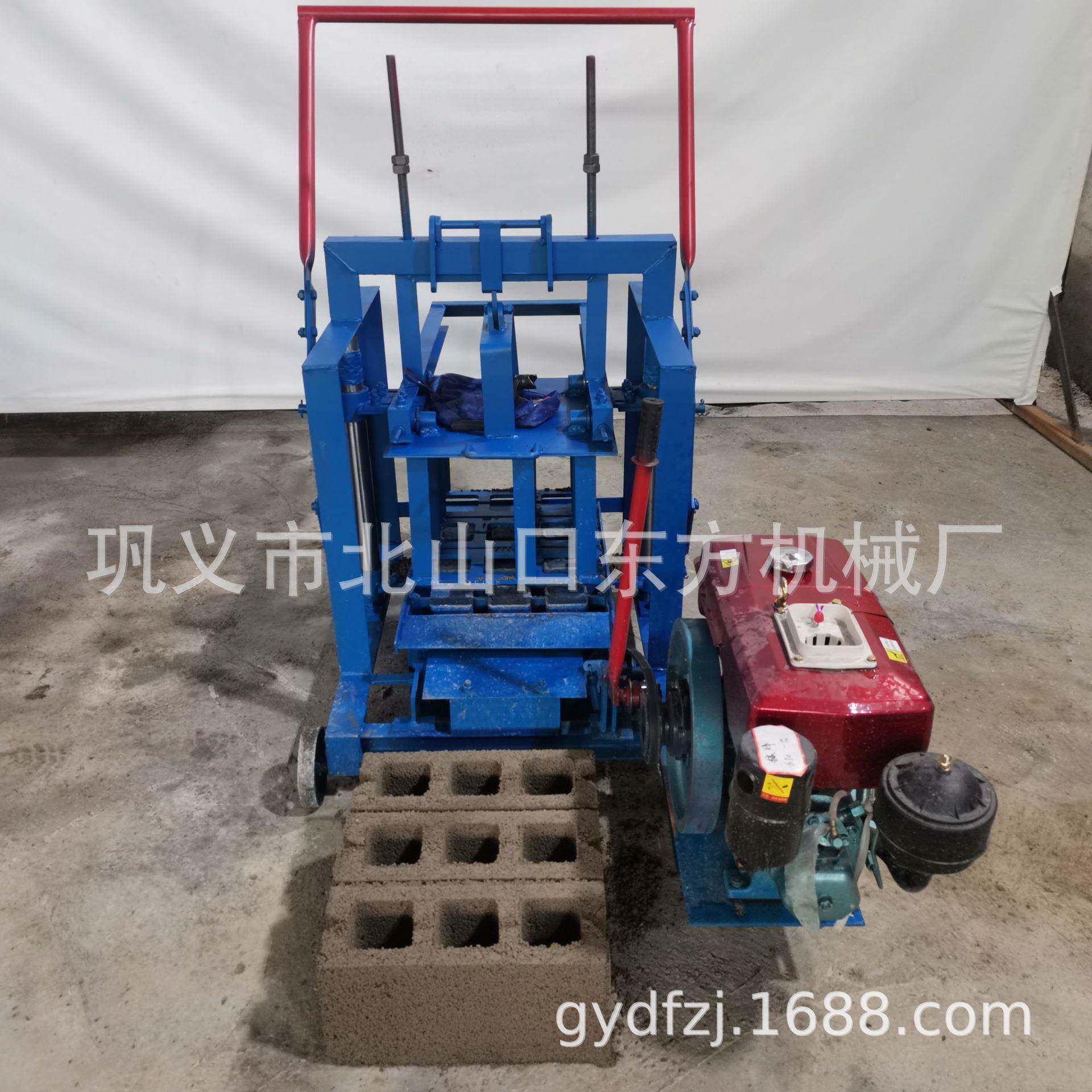柴油移动400-150-200三孔水泥空心制砖机厂家专业生产制砖工具