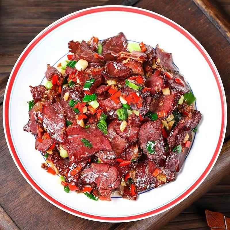 八阿公腊牛肉(3包送1包+一包干辣椒)农家黄牛肉 米糠谷壳熏制
