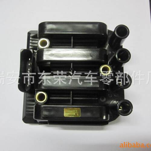 点火线圈 06A905074， 06A905104，06A905097 0986221049 UF484