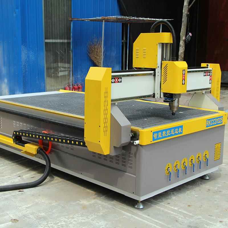 厂家销售BSI一15数全控2巡边雕刻体机真空吸附自动巡边机