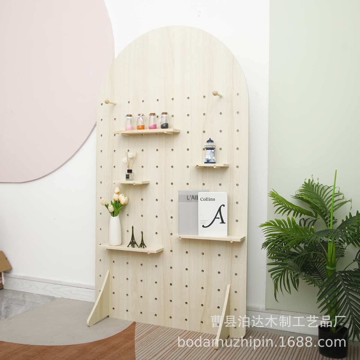 北欧客厅入户木制拱形洞洞板屏风立式隔断隔板木质洞洞板置物架
