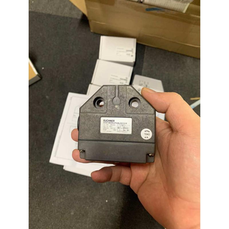 安士能/EUCHNER 限位开关 ENA10B050UP048LKK10-M