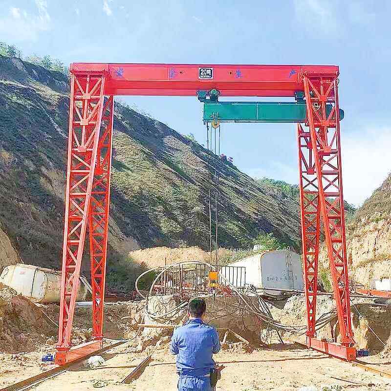 多吨位上包下花龙门吊货场5吨电动单梁门式起重机MH包厢梁龙门吊