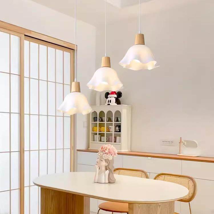 奶油风餐厅吊灯现代简约创意个性艺术灯具餐桌饭厅原木床头灯饰