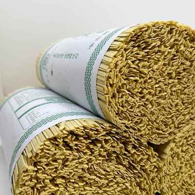 贵州特产六枝岩脚面土麦面条碱面小麦土麦面手工挂面厂家直销