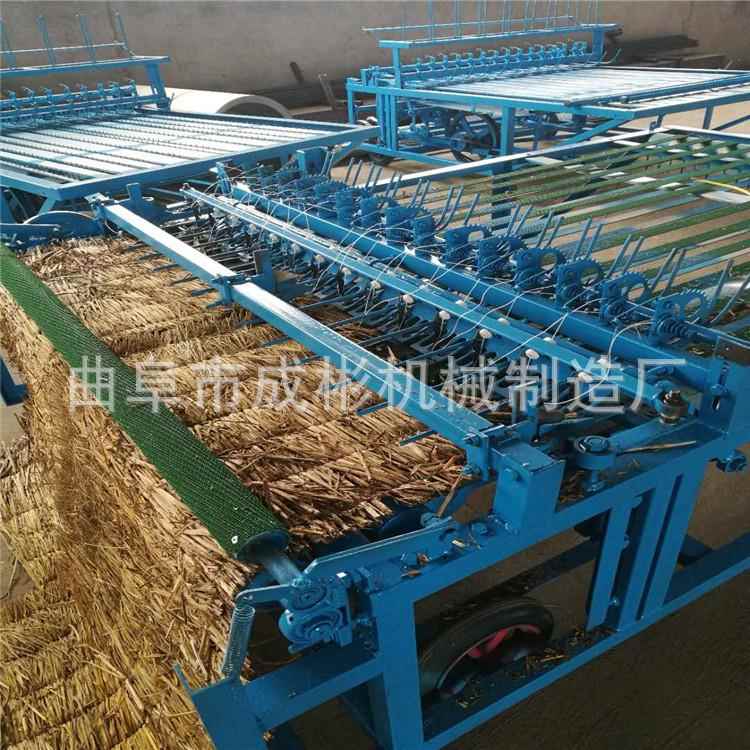 大棚青菜御寒草苫子 电动草帘机1IJC米温宽动稻草编织机保 设电备