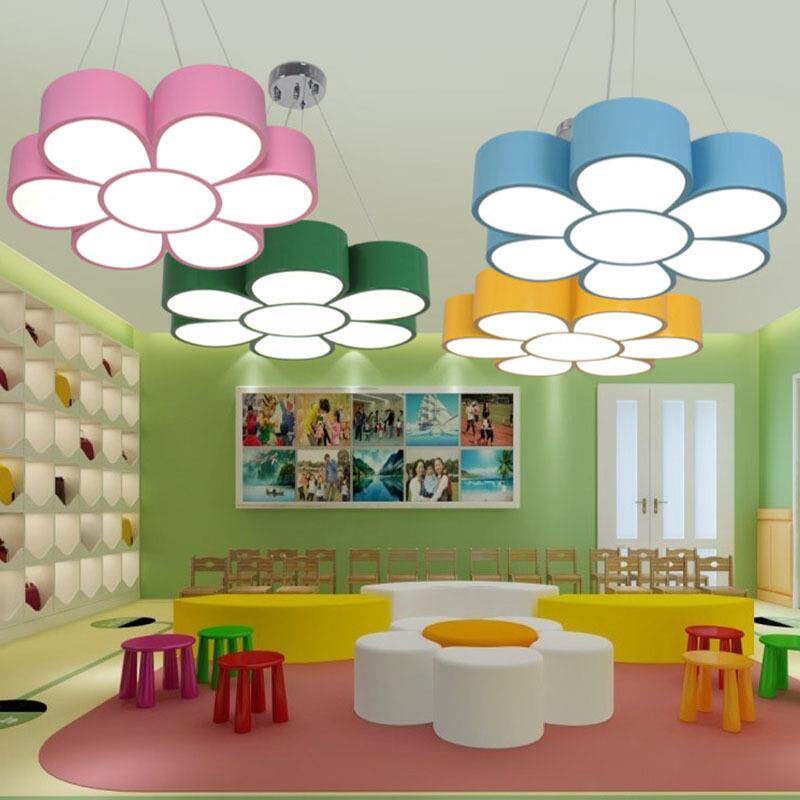 幼儿园灯饰卡通吸顶灯教室大厅灯主题乐园led灯具彩色花朵创意灯