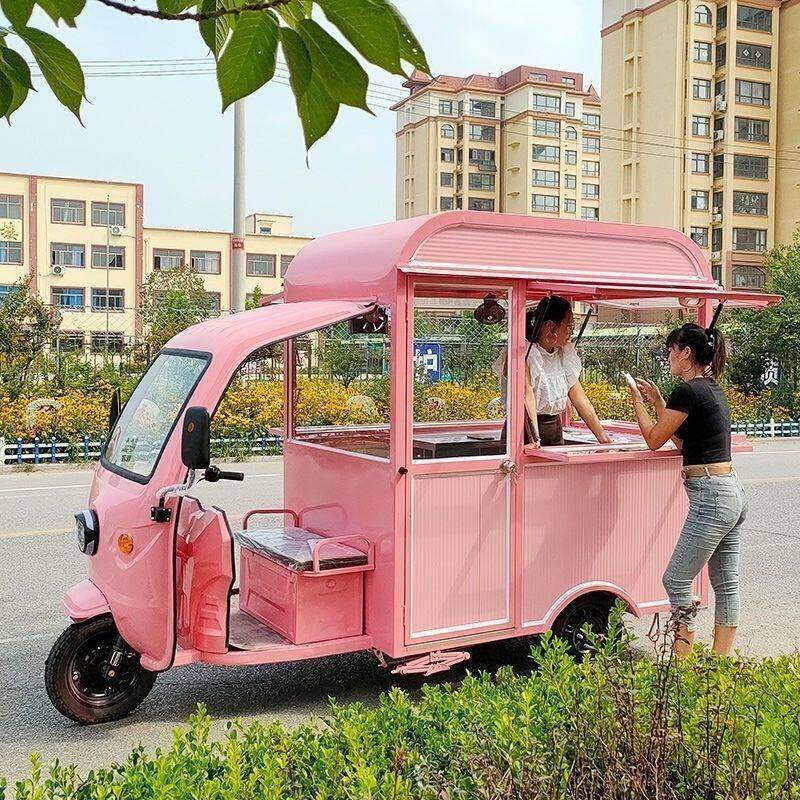 新款电动小吃餐车夜市烧烤多功能三轮车摆摊专用移动早餐餐车厂家