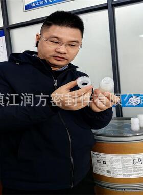 供应PFA接头扩口直通外牙软管接头