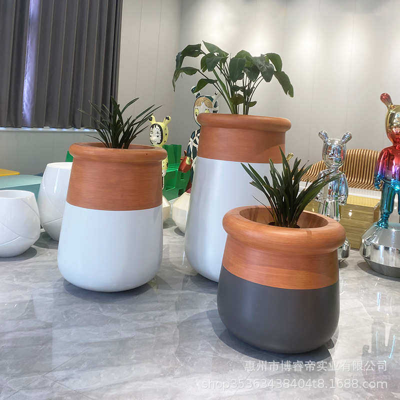 户外会展玻璃钢大口径圆花盆医院广场步行街学校酒店园林木纹花箱